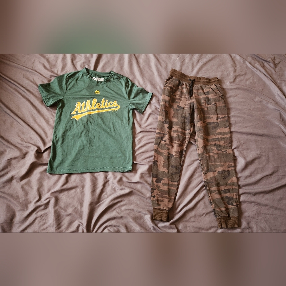 Clothes Bundle - Picture 3 of 6